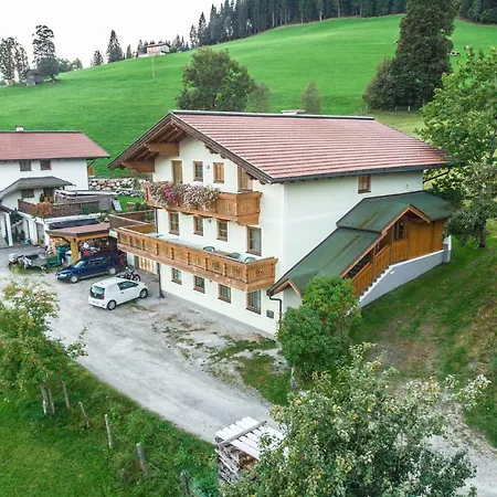 Апартаменти Oberschartlhof